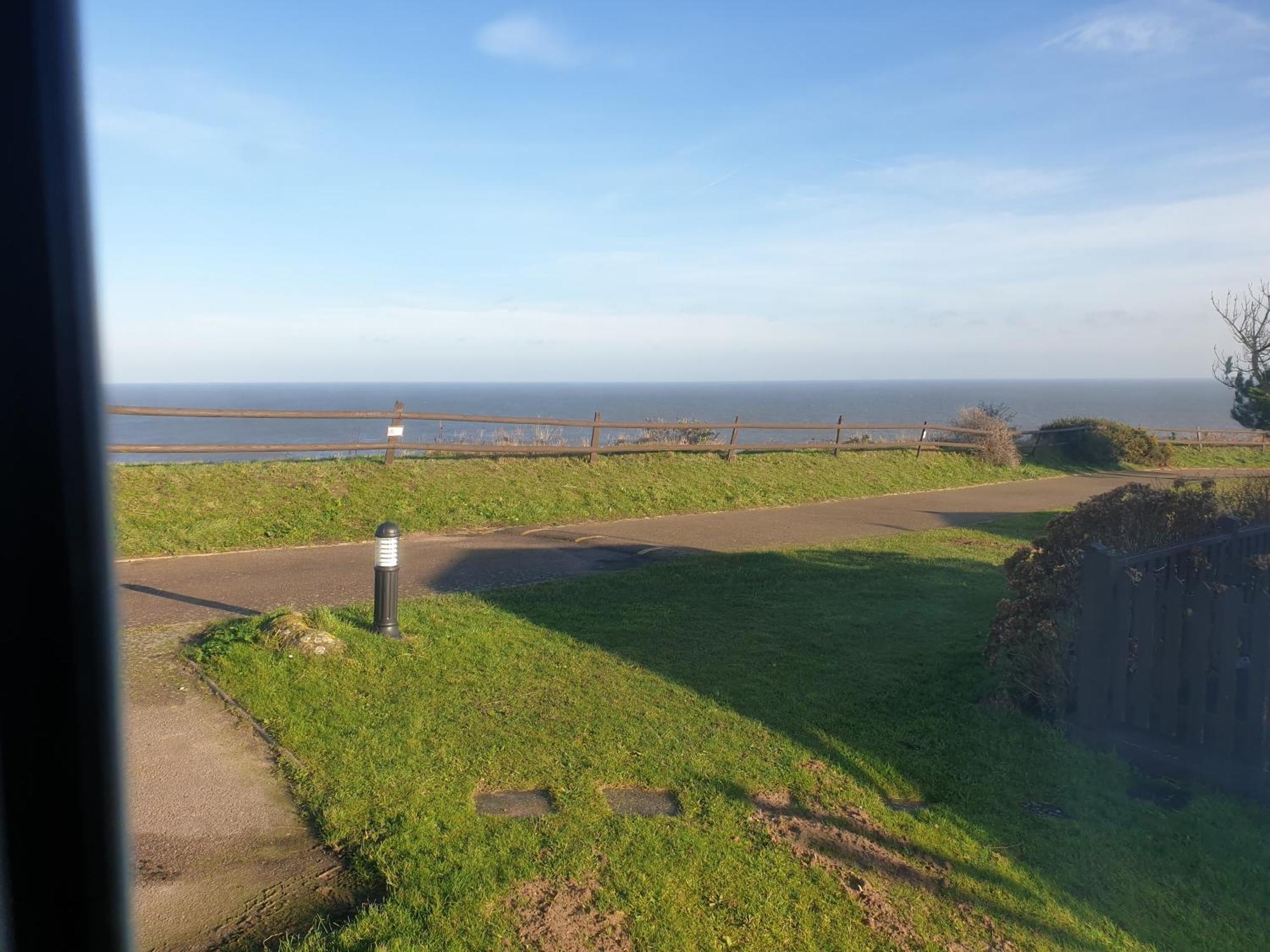 Ocean View 95 Hotel Trimingham Exterior foto